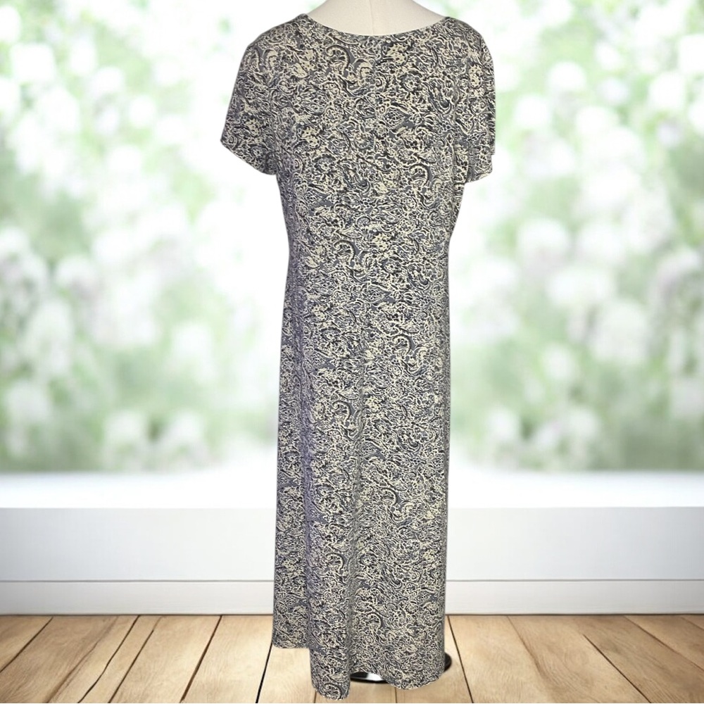 Peruvian Connection L NWOT Cotton
Paisley Maxi Dress T-Shirt
Sleeve Black Gray - Picture 4 of 8